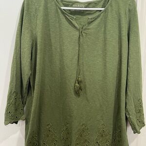 Talbots green blousa  size L 
G-21